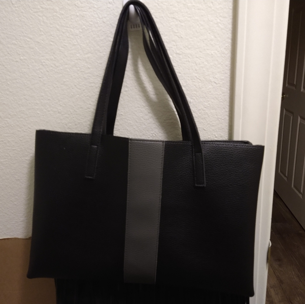 Vince camuto bag